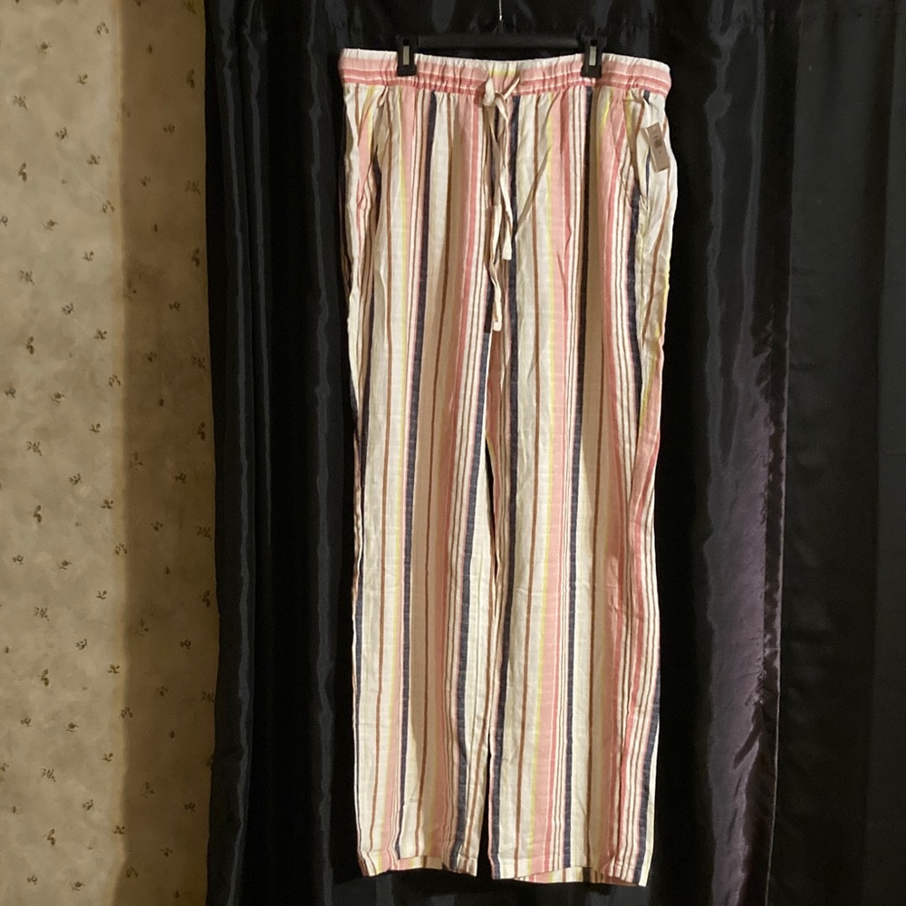 Old Navy Multicolor Striped Pants